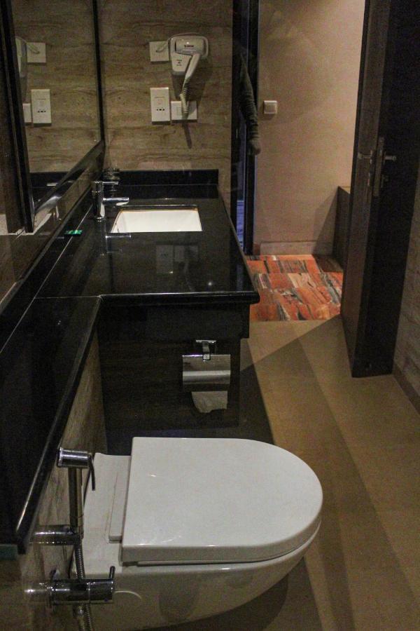I-Towne' - A Unit Of Hotel Shivam International Deoghar Kültér fotó